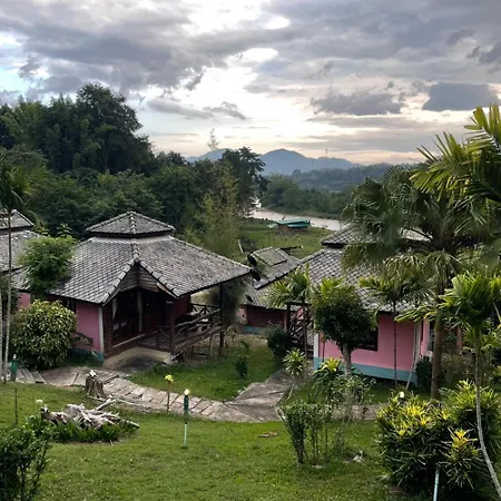 Pai Love & Baan Chonphao Resort Exterior photo