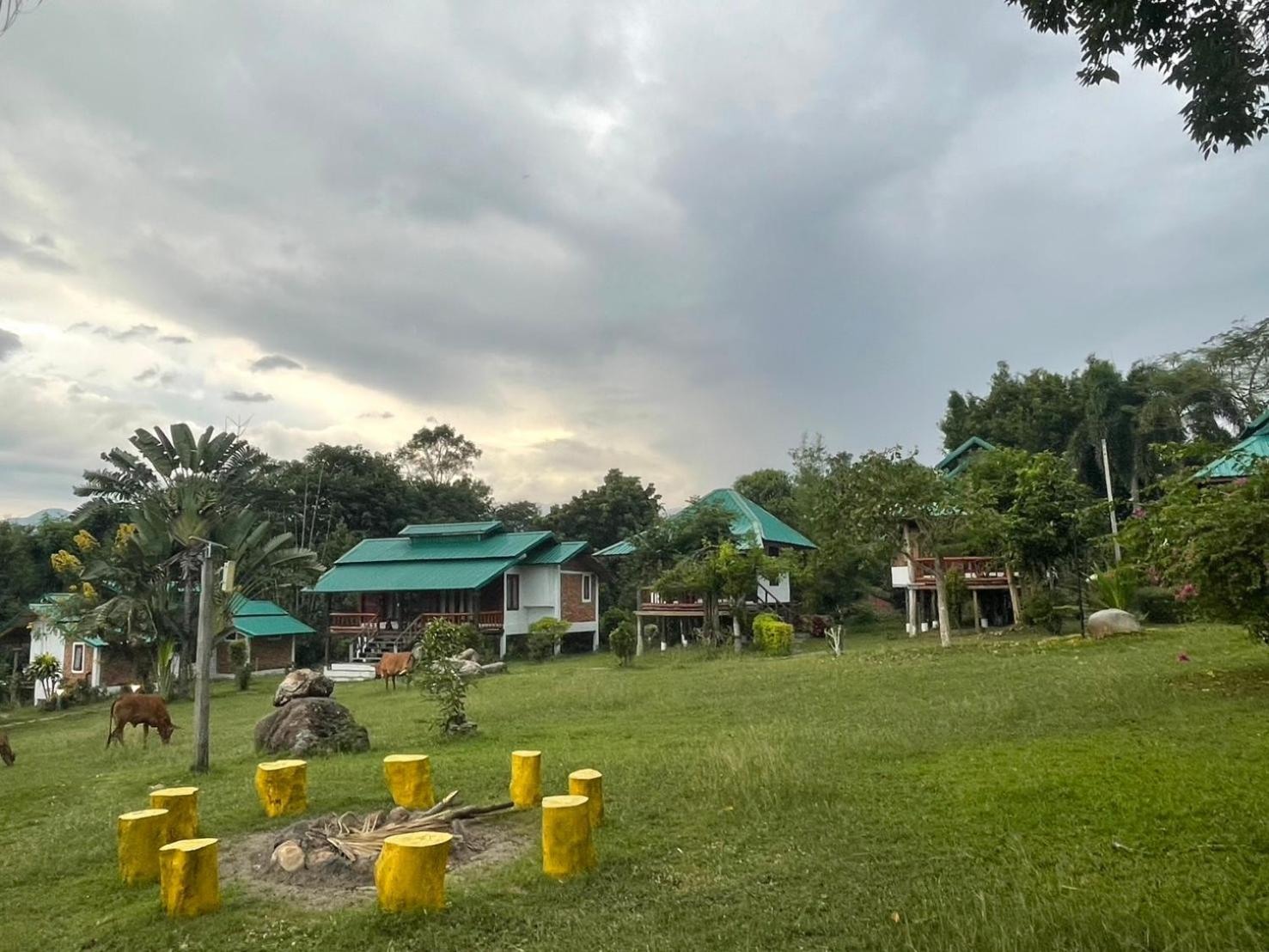 拜县爱&班周豪度假酒店 山林小屋