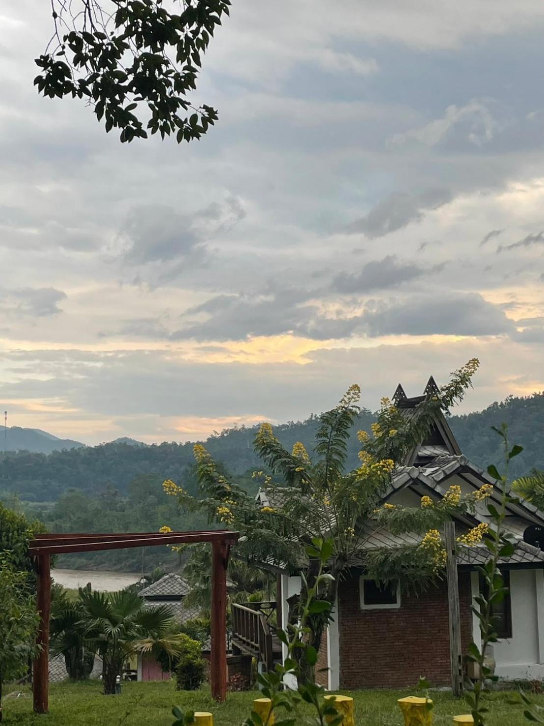拜县爱&班周豪度假酒店 * 拜县